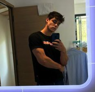 <em>Felipe Alvarez</em>